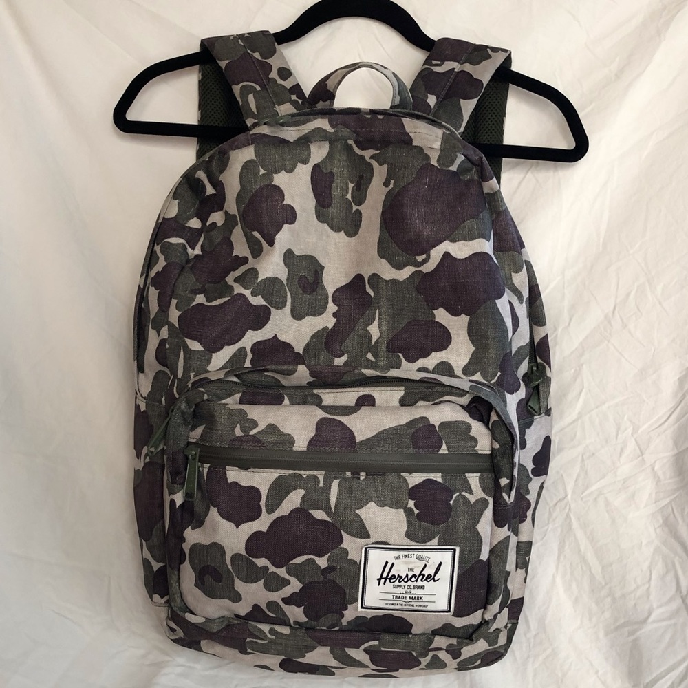 Hershel Camo backpack